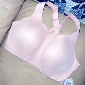 New with tags Lululemon Air Support bra size 38 DD